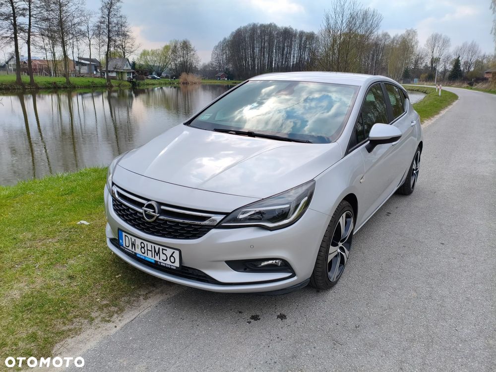 Opel Astra 1.4 T Dynamic - 1