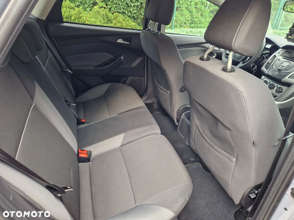 Ford Focus - 27
