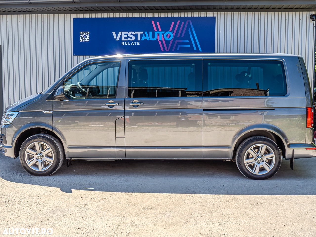 Volkswagen Caravelle T6.1 2.0 TDI 150 kW KR Comfortline DSG 4M - 17