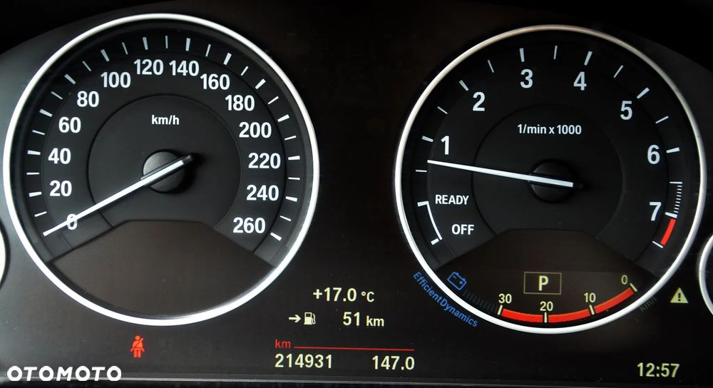 BMW 3GT 320i - 16
