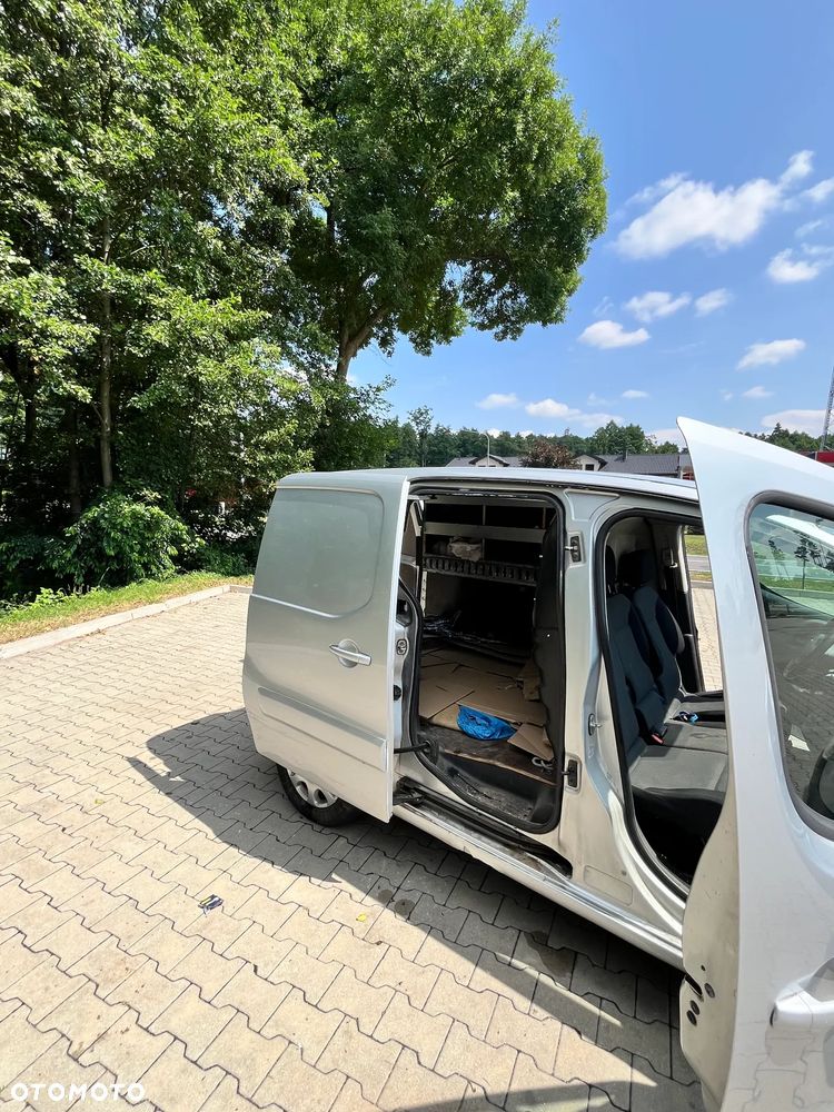 Peugeot Partner 1.6 BlueHDi Outdoor S&S - 10