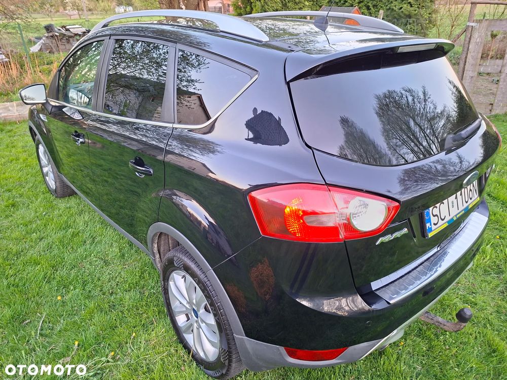 Ford Kuga 2.0 TDCi 4x4 Titanium - 4