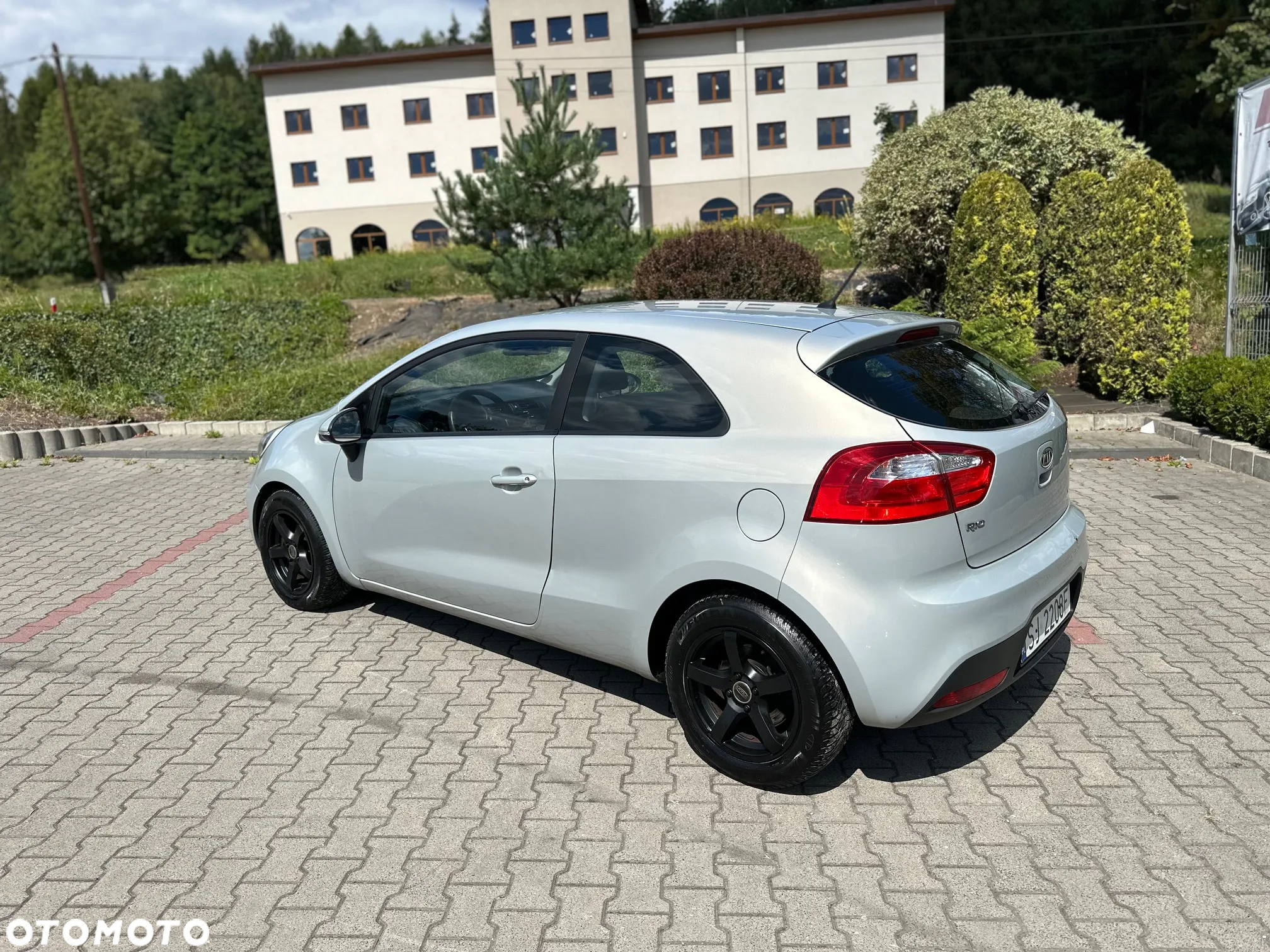 Kia Rio 1.2 Edition 7 - 4