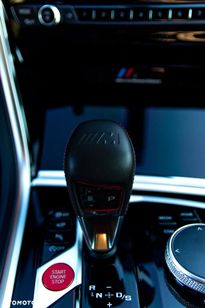 BMW M8 - 8