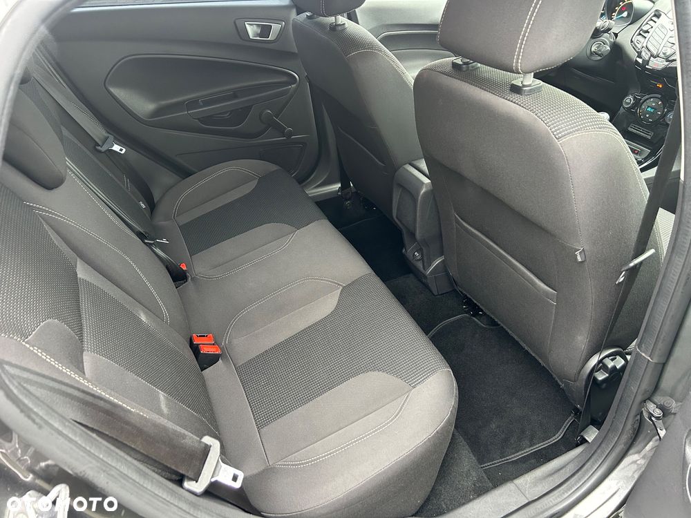Ford Fiesta 1.25 Titanium - 14