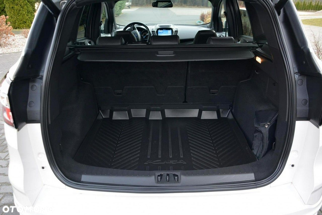 Ford Kuga 2.0 TDCi AWD ST-Line - 32