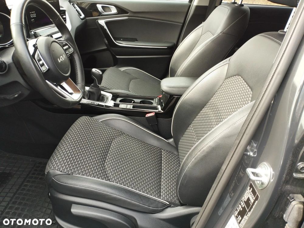 Kia Ceed 1.5 T-GDI Tribute - 19