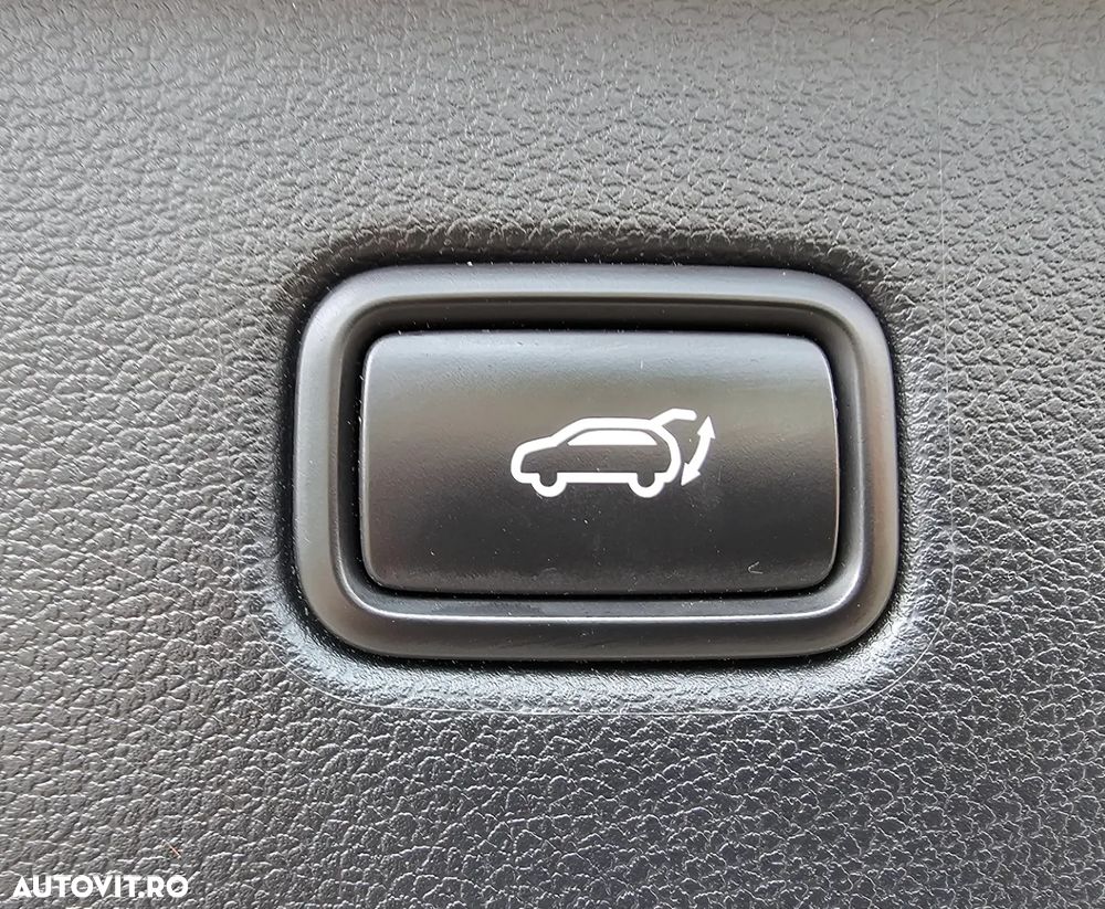 Hyundai Tucson blue 1.6 CRDi 4WD DCT Premium - 17