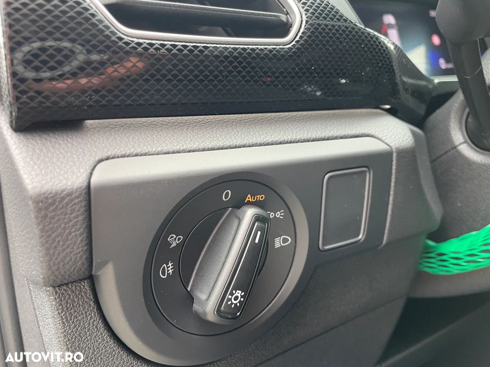 Volkswagen T-Cross 1.5 TSI DSG R-Line - 15