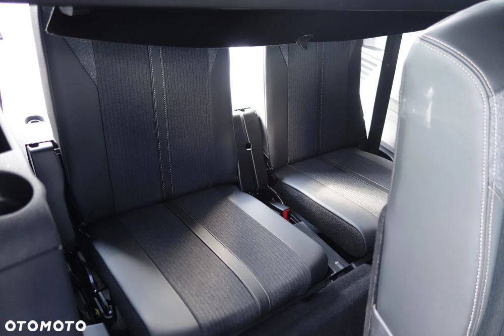 Peugeot 5008 1.6 PureTech GT Line S&S EAT8 - 18