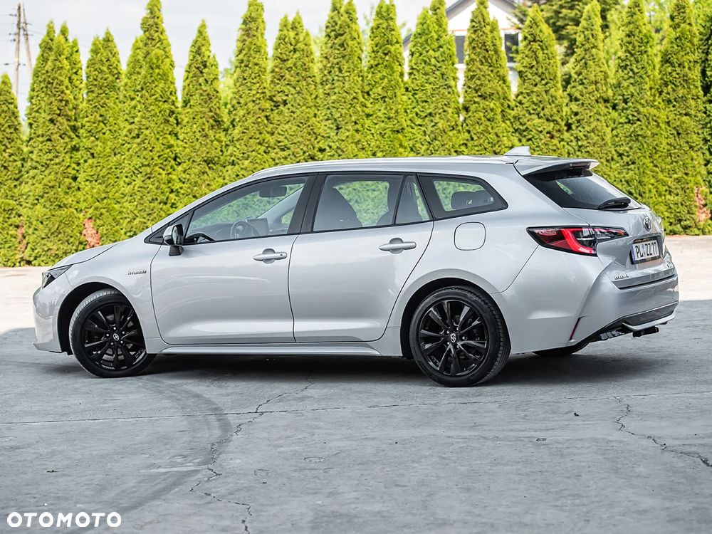 Toyota Corolla 2.0 Hybrid Trek - 10