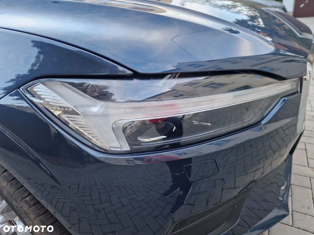 Volvo XC 60 B4 D Inscription - 9