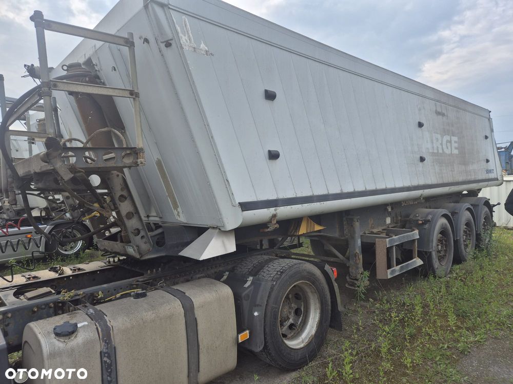 Schmitz Cargobull SKI 24 - 1