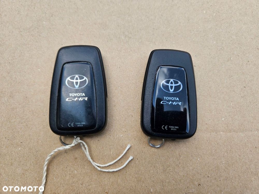 Toyota CHR C-HR kluczyk smartkey - 2