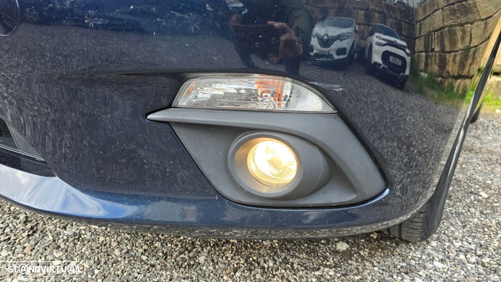 Mazda 3 Hatchback - 47