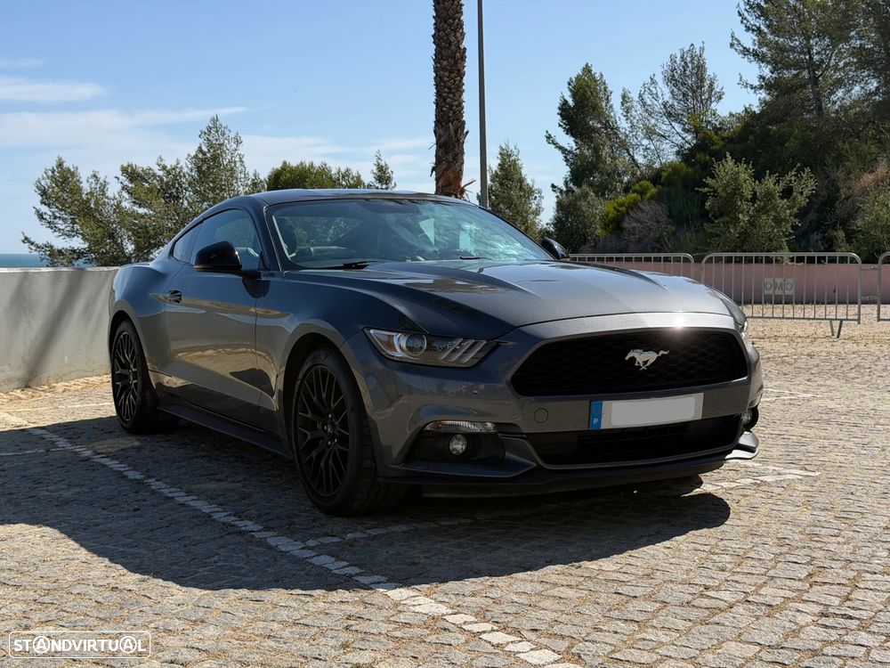 Ford Mustang 2.3 Eco Boost - 5