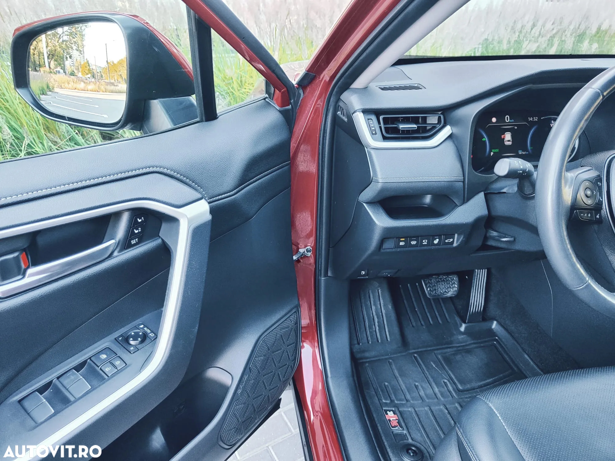 Toyota RAV4 2.5 Hybrid VVT-iE 4x4 Exclusive - 12