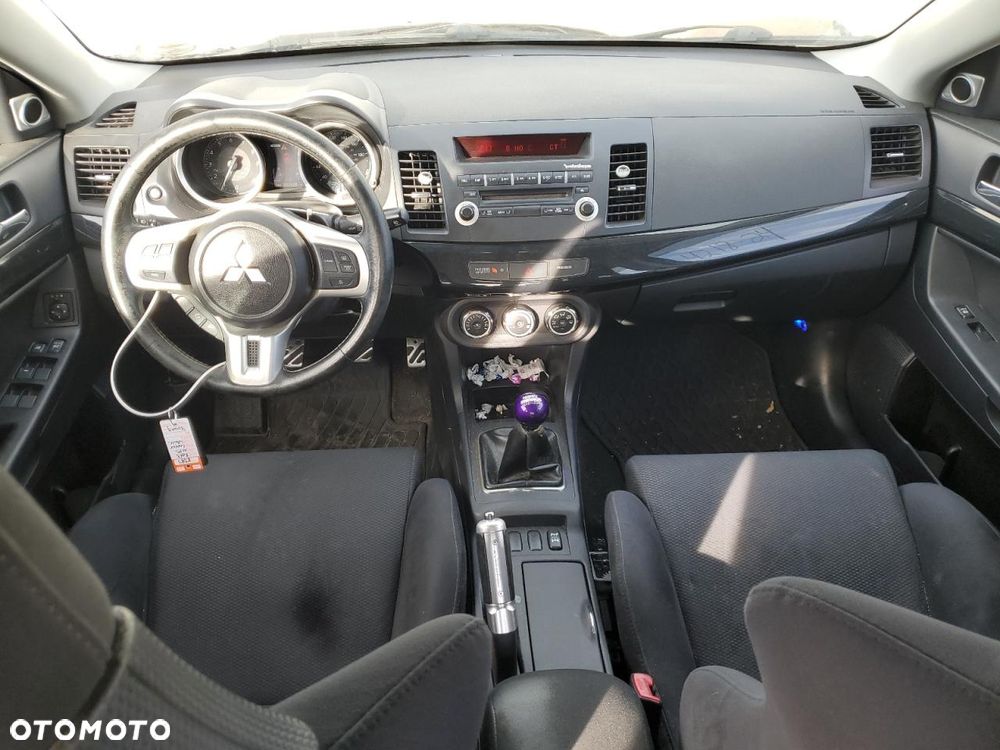 Mitsubishi Lancer Evolution GSR - 38