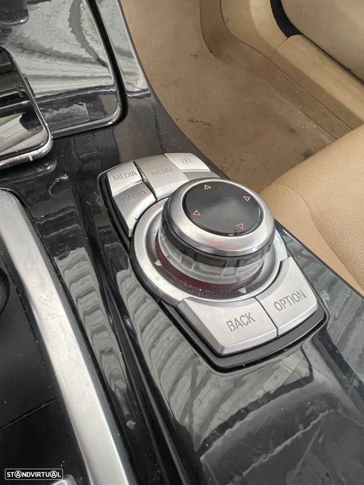 BMW 520 d Line Luxury Auto - 23