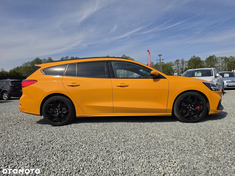 Ford Focus - 4