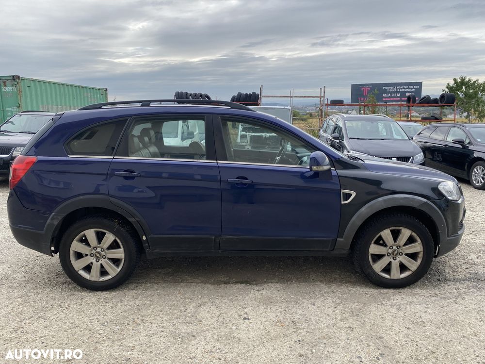 Dezmembrez piese Chevrolet Captiva - 3