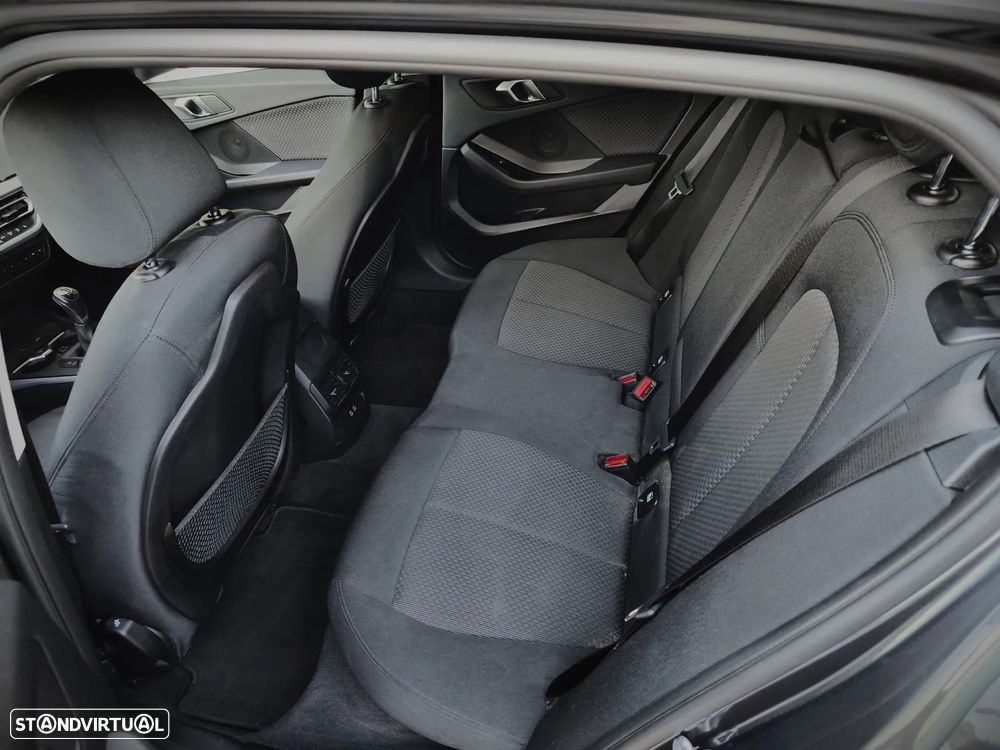 BMW 116 i Advantage - 8