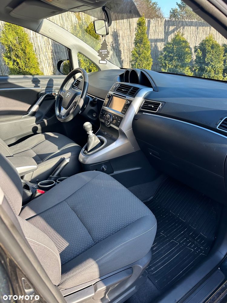 Toyota Verso 1.8 Premium EU5 - 7