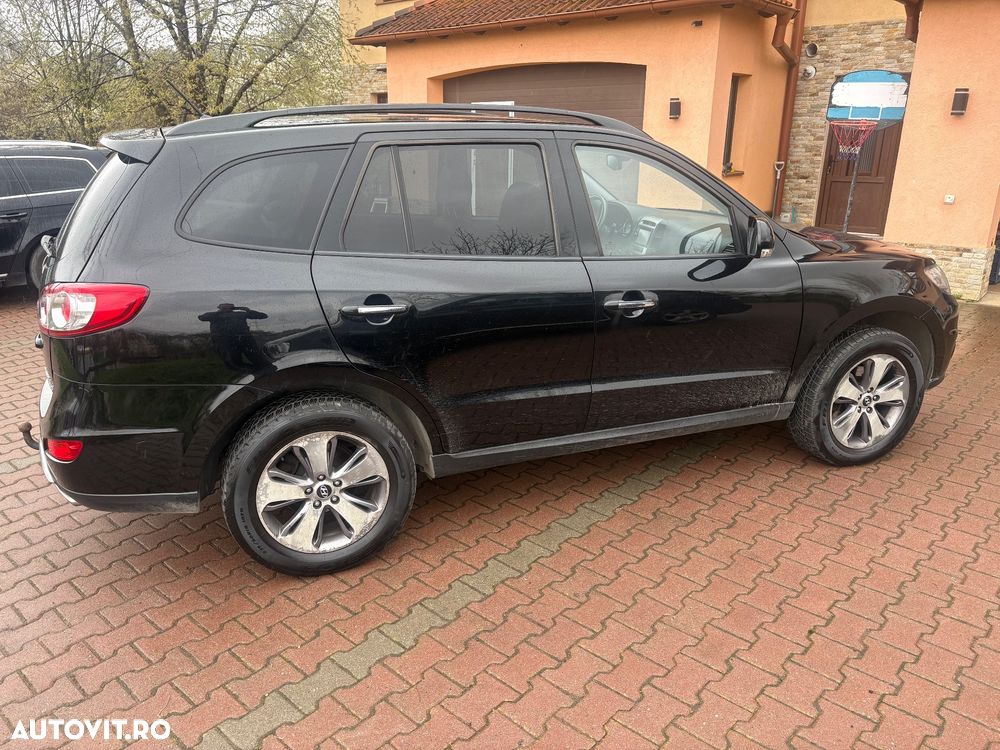 Hyundai Santa Fe - 5