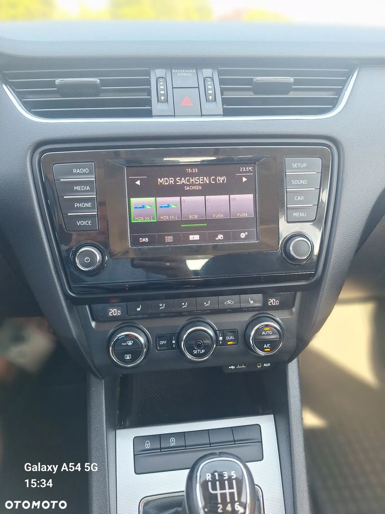 Skoda Octavia 1.4 TSI Drive - 8
