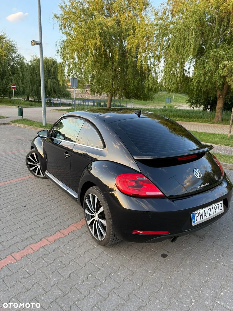 Volkswagen Beetle 1.6 TDI - 6