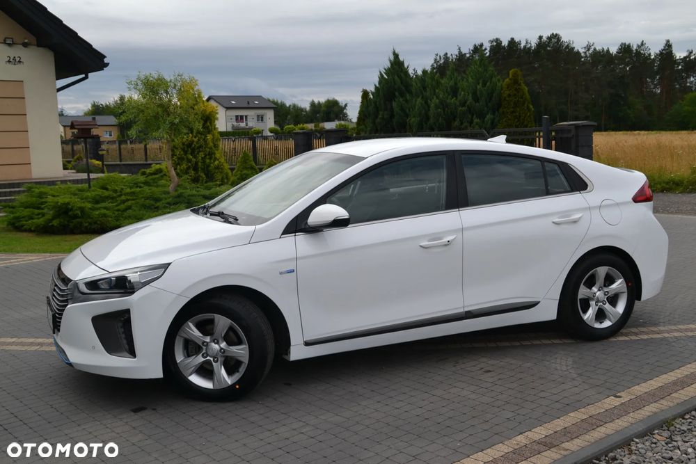 Hyundai IONIQ - 5