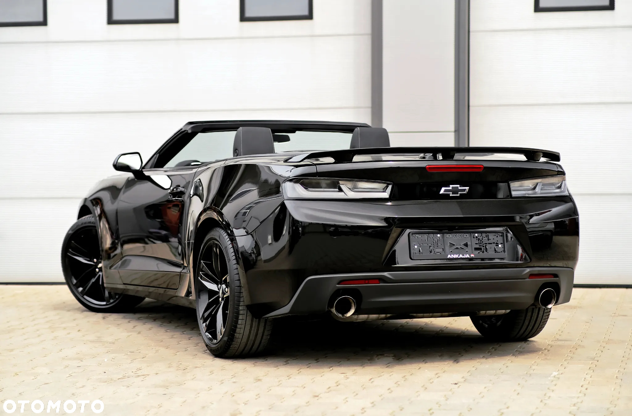 Chevrolet Camaro - 16