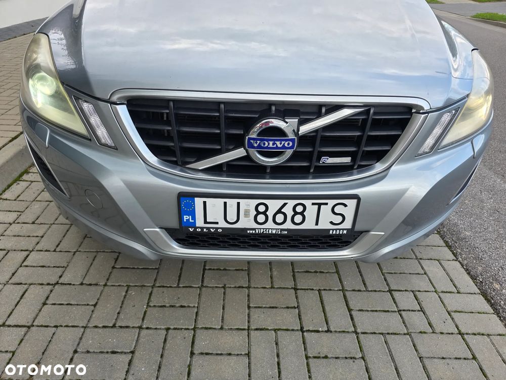 Volvo XC 60 2.0T R-Design - 2
