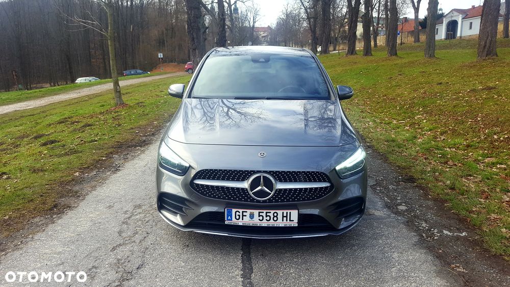 Mercedes-Benz Klasa B 180 d AMG Line 7G-DCT - 3