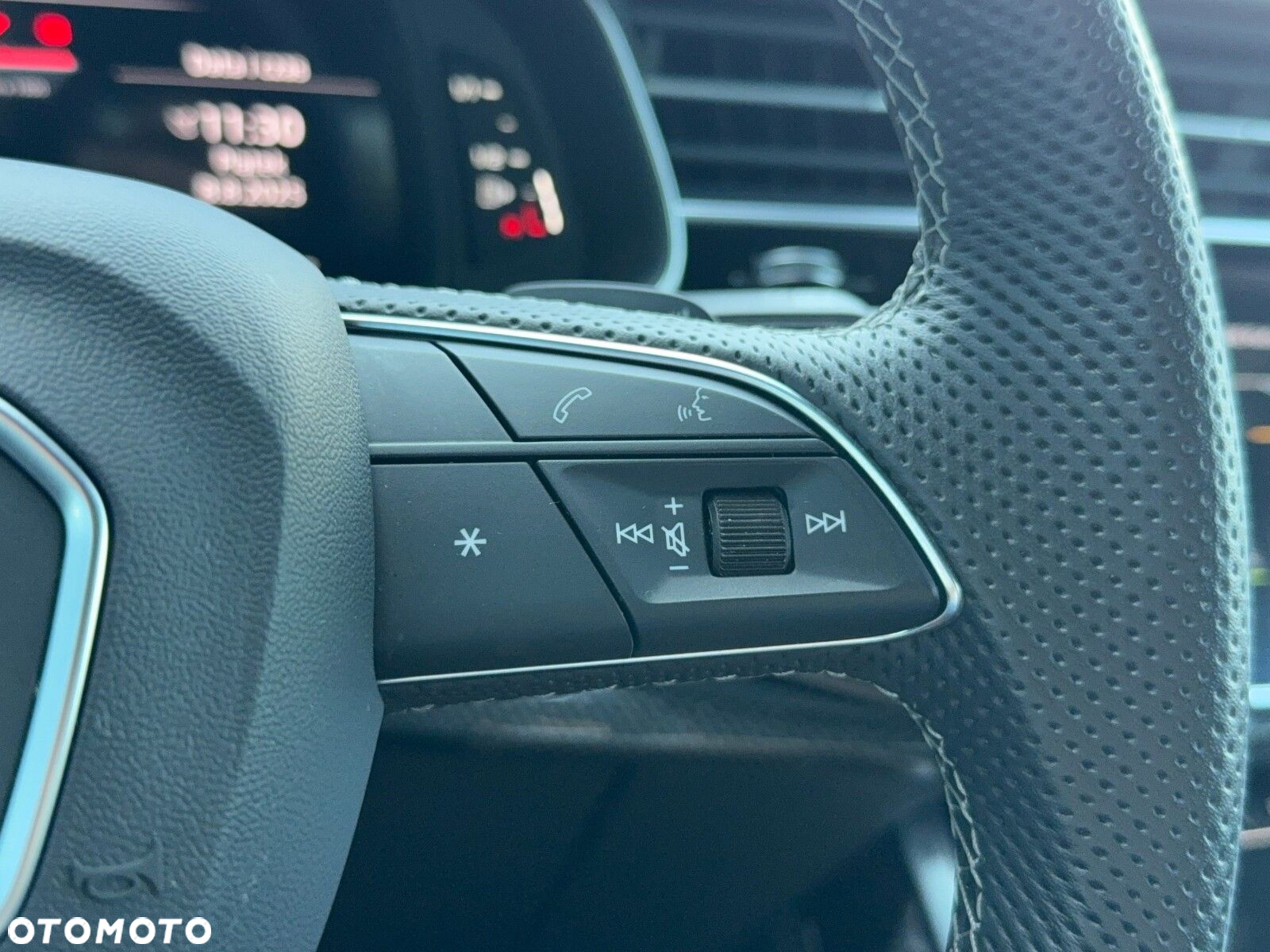 Audi SQ8 - 16