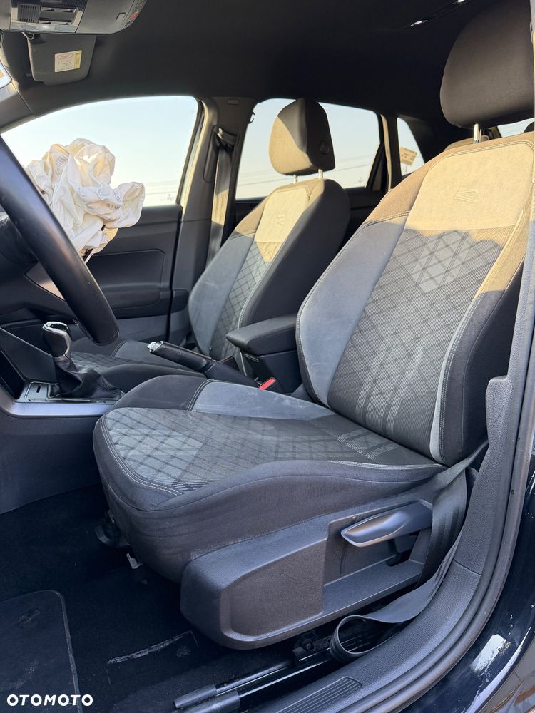 Volkswagen Polo 1.0 TSI OPF R-Line - 18