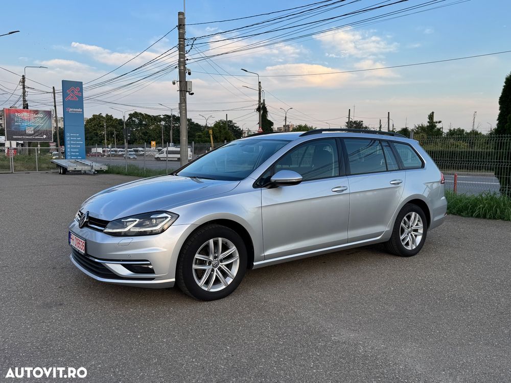 Volkswagen Golf 2.0 TDI SCR DSG Comfortline - 11