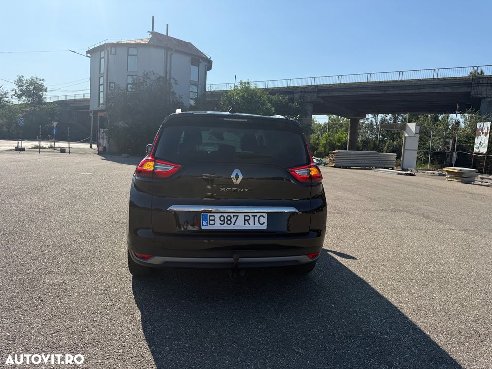 Renault Grand Scenic Energy dCi 110 S&S Bose Edition - 11