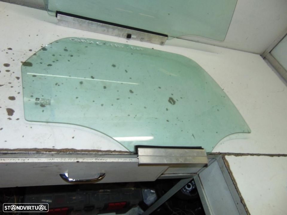 Opel Corsa C vidros - 3