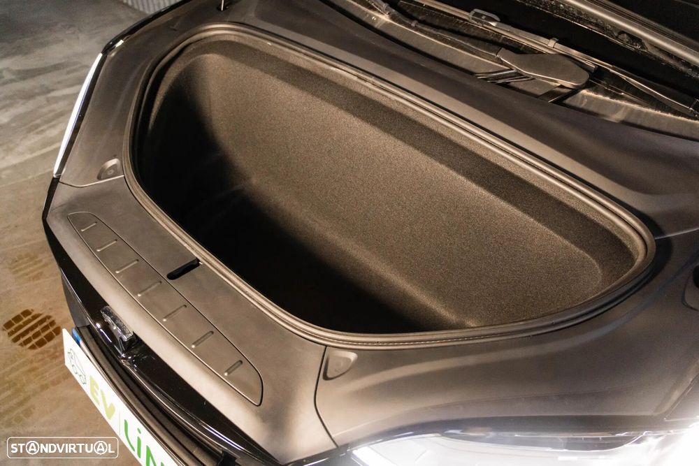 Tesla Model X Long Range AWD - 36