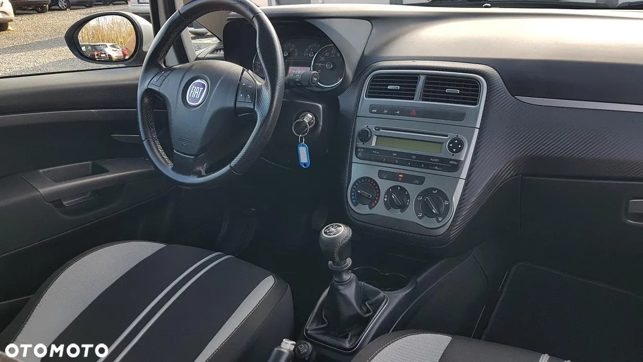 Fiat Grande Punto 1.4 8V Dynamic - 18