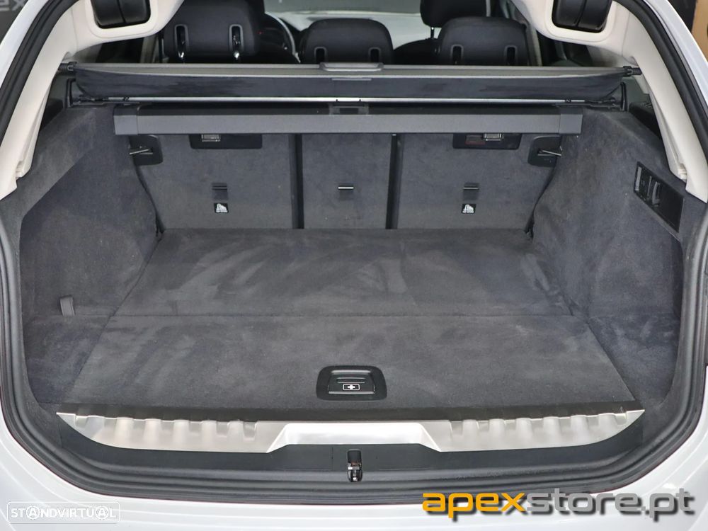 BMW 330 e Corporate Edition Auto - 11