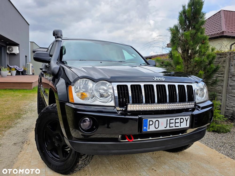 Jeep Grand Cherokee - 1
