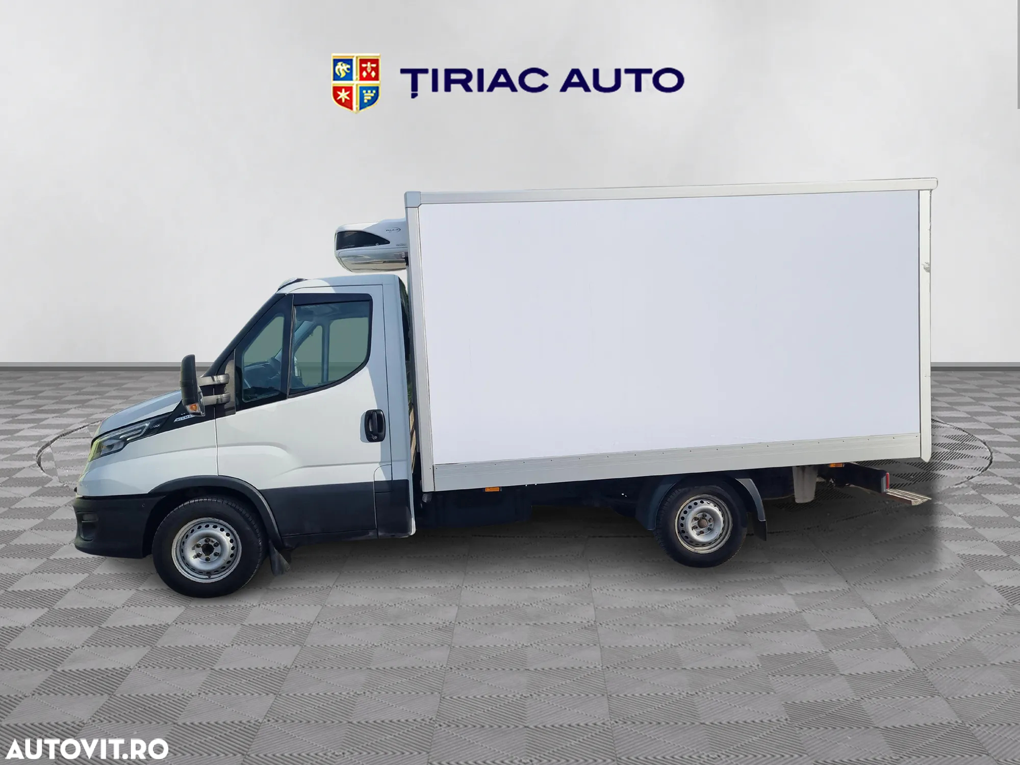 Iveco Daily 35-140 Chassi Cab 2.3JTD Hi-Matic - 2