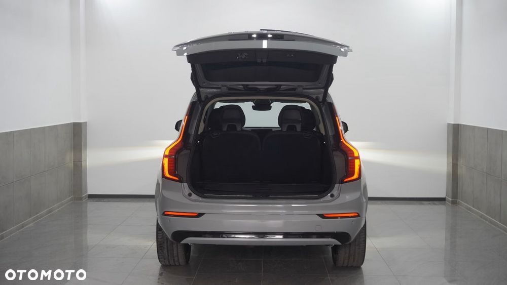 Volvo XC 90 T8 AWD Recharge Plus Dark - 31