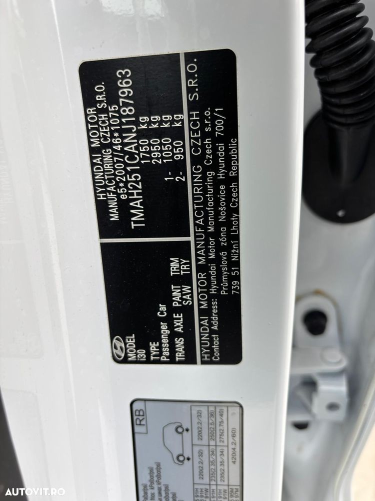 Hyundai i30 1.5 110CP 5DR M/T Comfort - 30