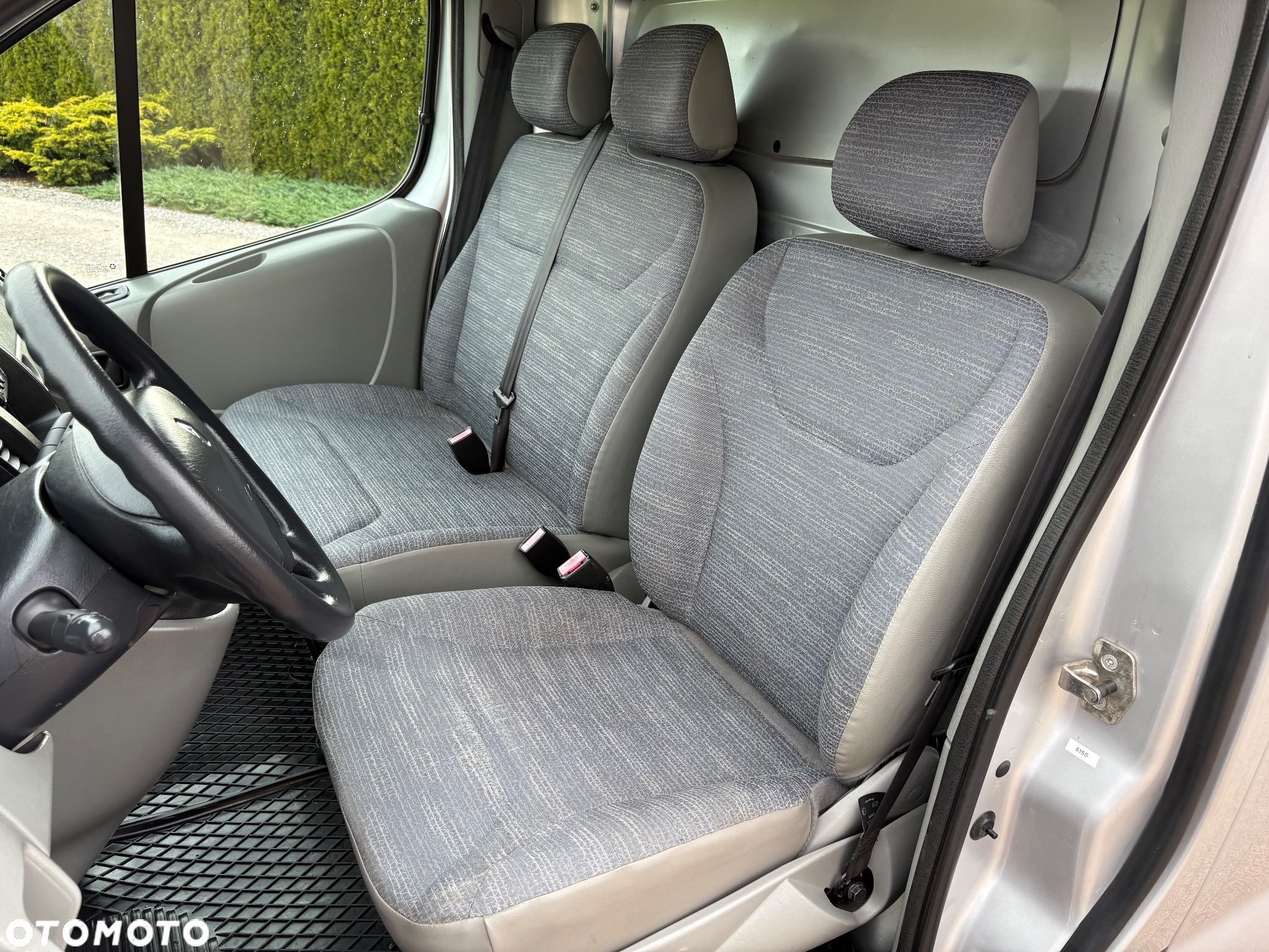 Renault Trafic - 19