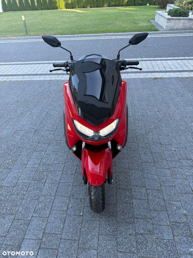 Yamaha NMAX - 1
