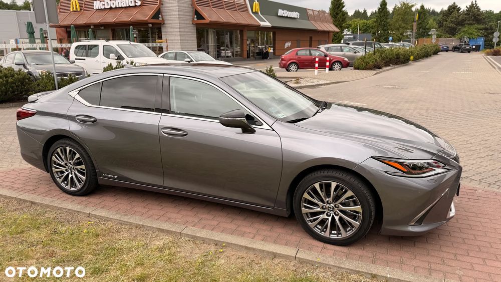 Lexus ES 300h Prestige - 7