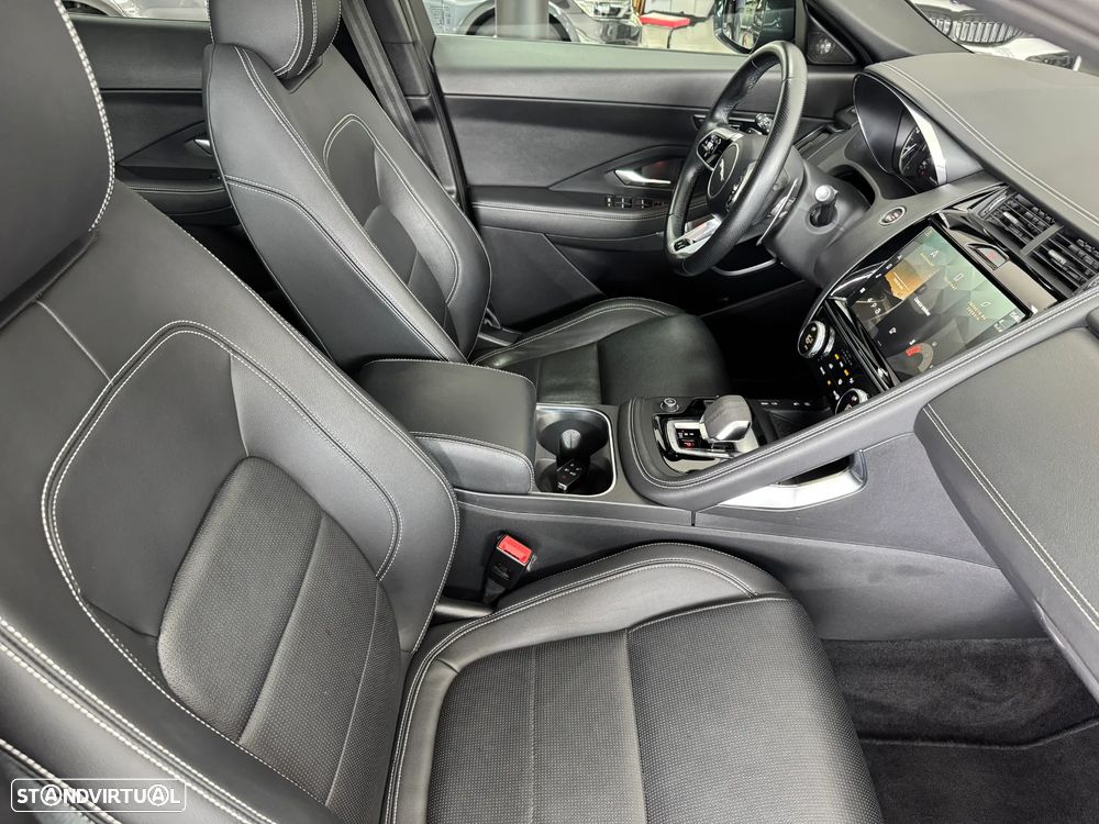 Jaguar E-Pace 1.5 P300e R-Dynamic HSE AWD Aut. — fotografia 58
